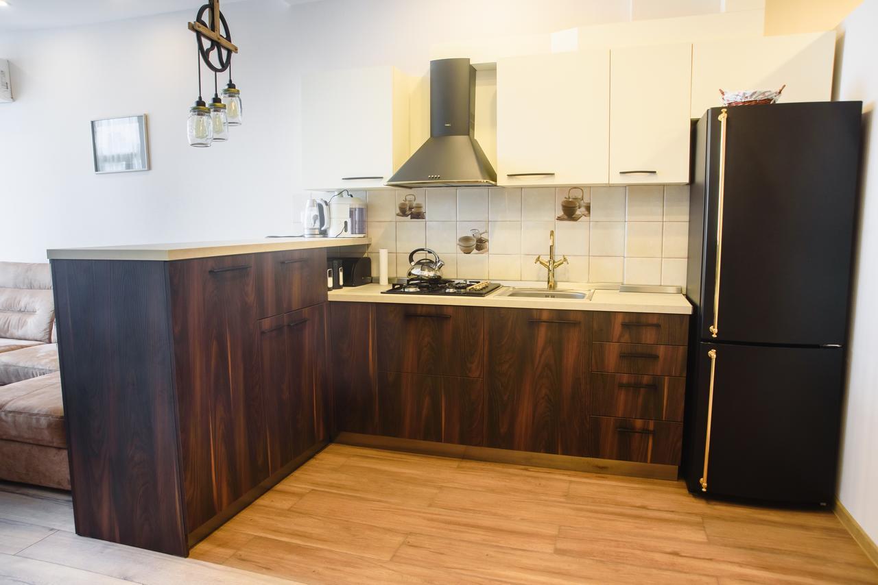 Boulevard Apartment バトゥーミ エクステリア 写真